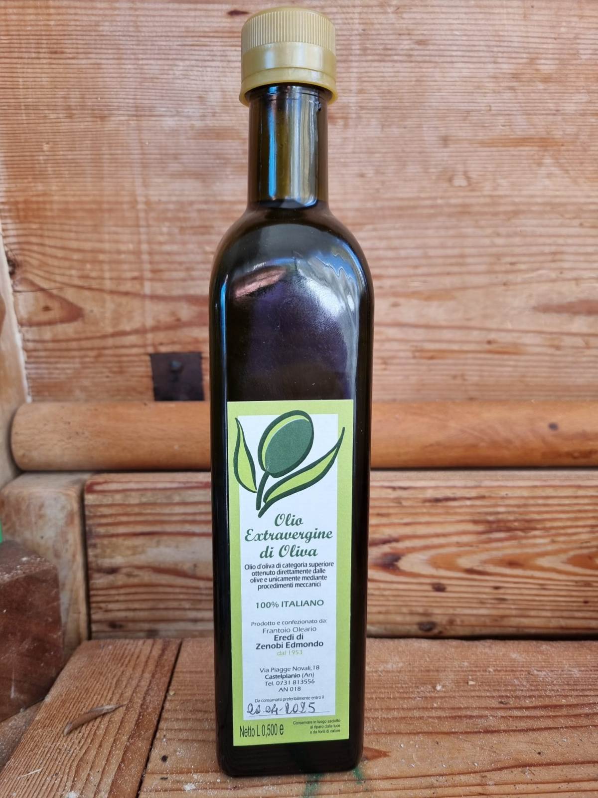 Bottiglia di olio non filtrato da mezzo Litro